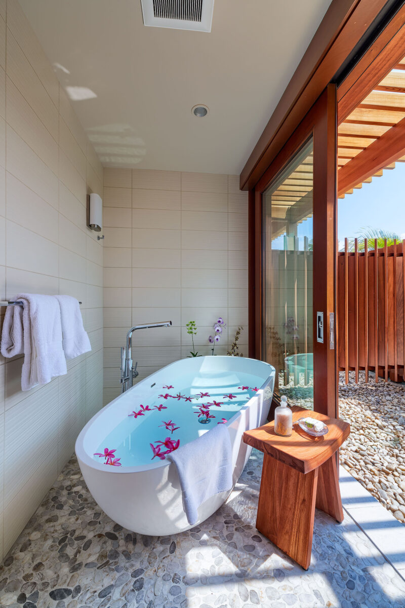 Resort Home Photo Bath